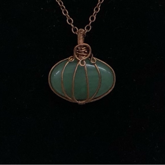 NEW Copper Wire Wrap GREEN AVENTURINE Necklace - Picture 3 of 11
